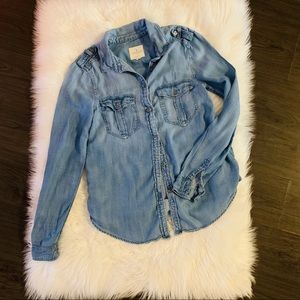 4/$15 AEO Cotton Jean Long Sleeve Button Up 💙